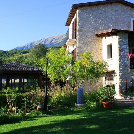 Locanda Del Barone การามานิโก แตร์เม ภายนอก รูปภาพ