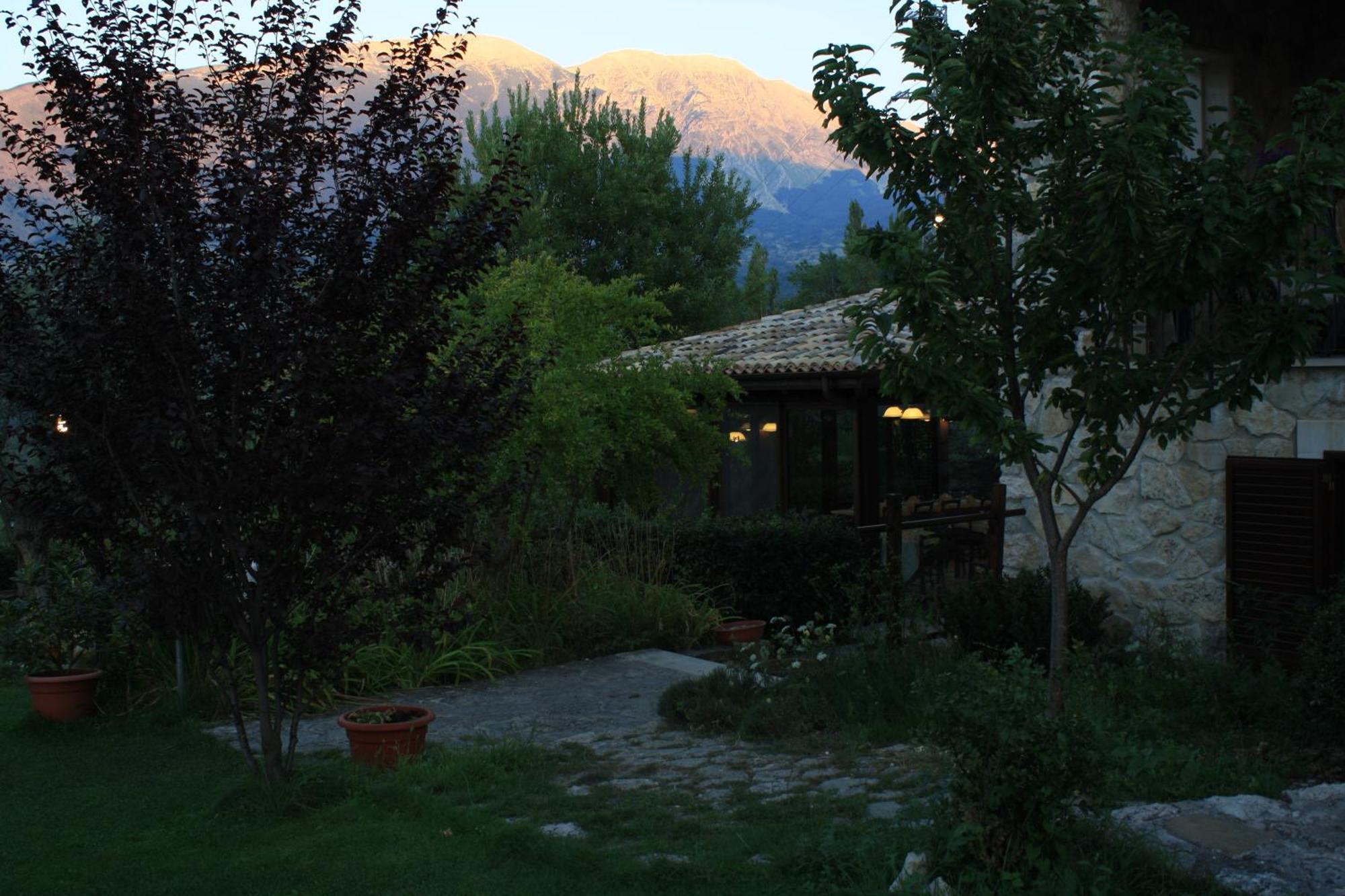 Locanda Del Barone การามานิโก แตร์เม ภายนอก รูปภาพ