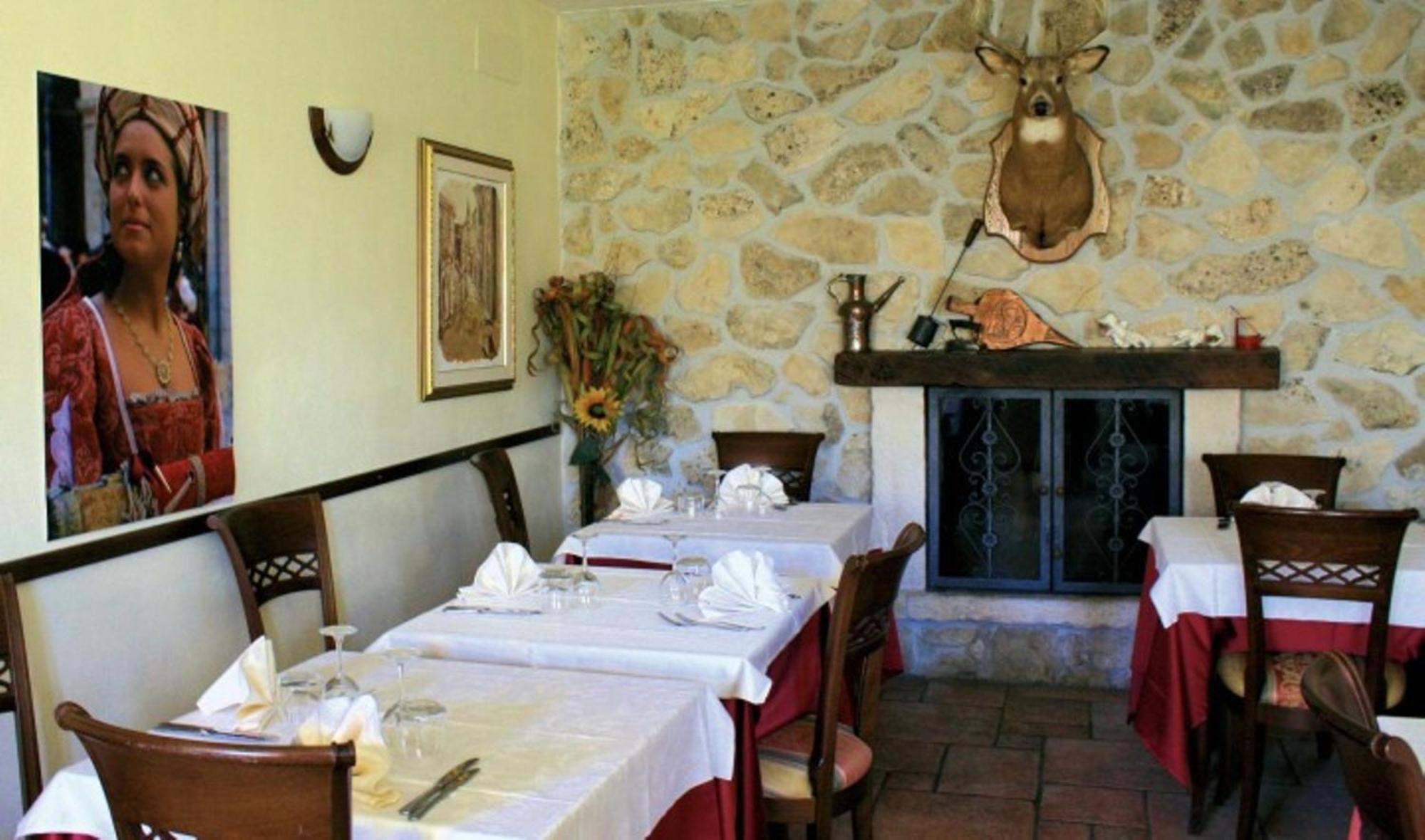 Locanda Del Barone การามานิโก แตร์เม ภายนอก รูปภาพ