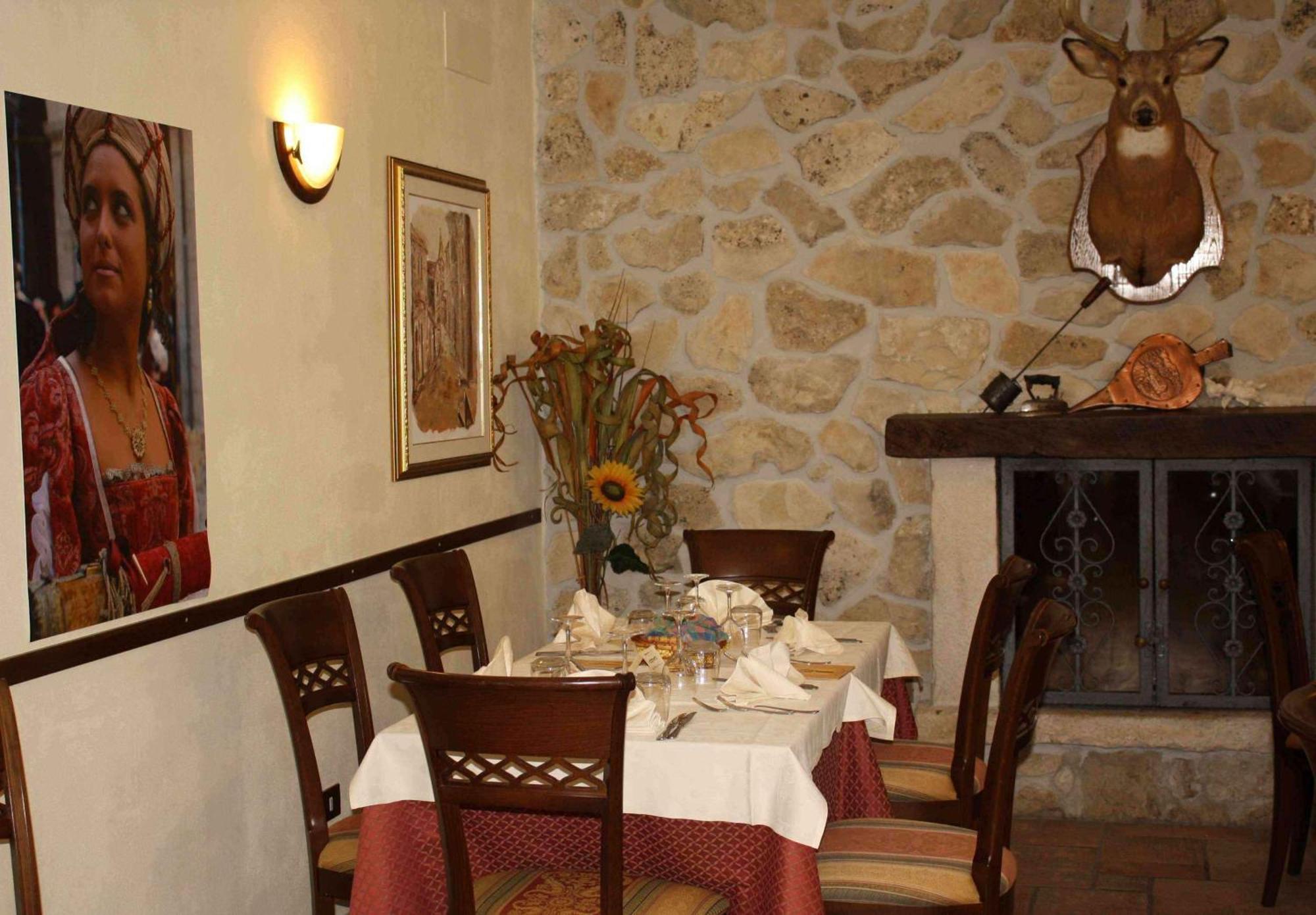 Locanda Del Barone การามานิโก แตร์เม ภายนอก รูปภาพ