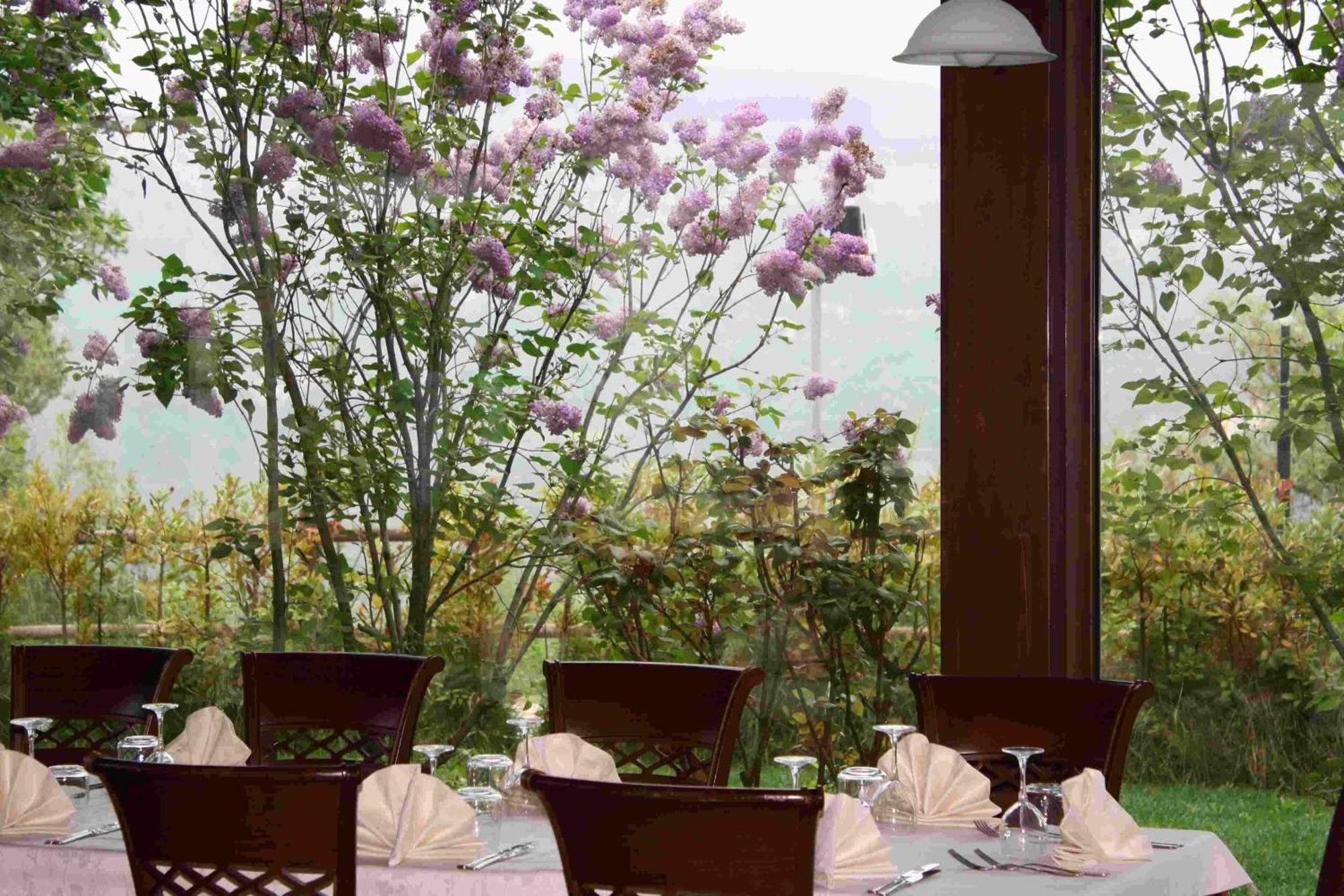 Locanda Del Barone การามานิโก แตร์เม ภายนอก รูปภาพ