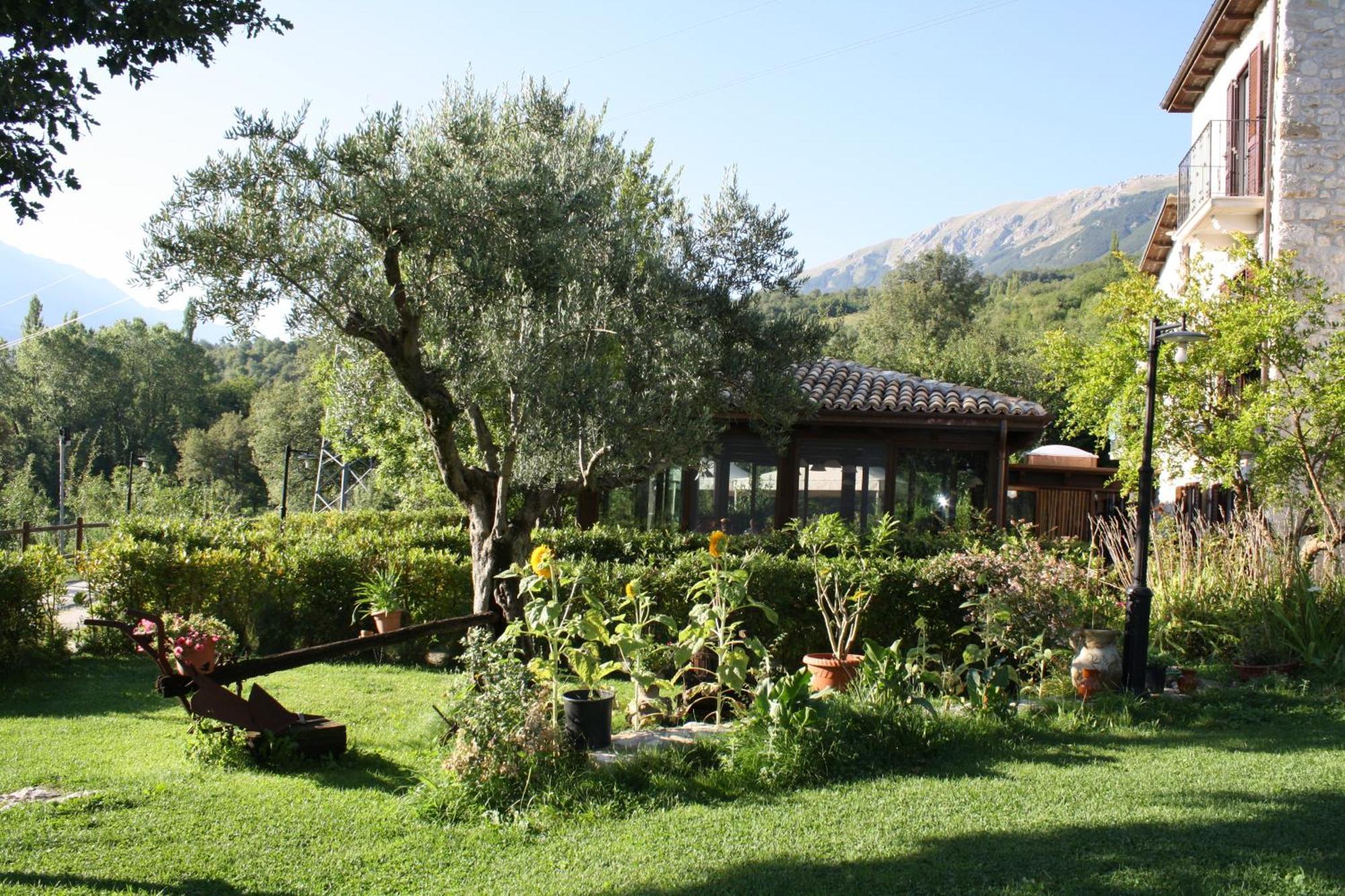 Locanda Del Barone การามานิโก แตร์เม ภายนอก รูปภาพ